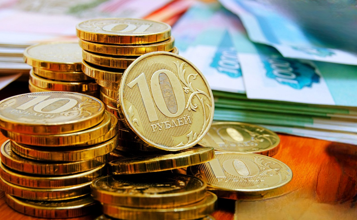 Монеты и купюры. Фото ruffnews.ru