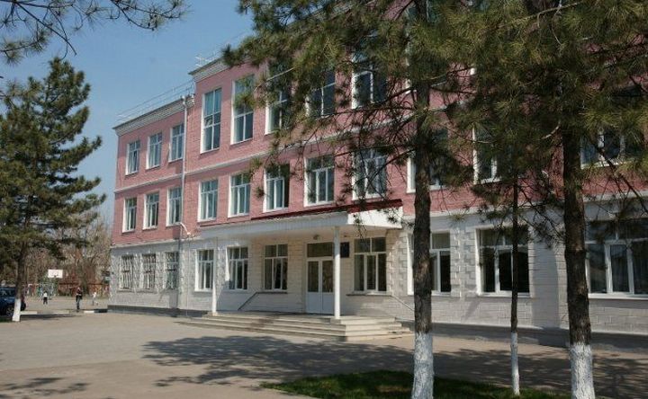 Школа №9 в Азове. Фото со страницы СОШ №9 в «ВКонтакте»