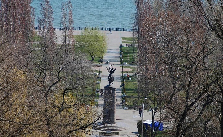 Весенний Таганрог. Фото otzyv.ru
