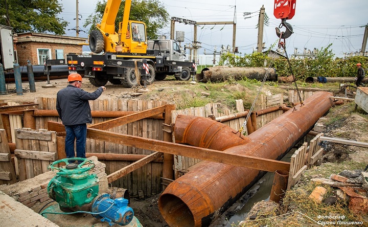 Ремонт водовода в Невиговке в 2019 году. Фото С. Плишенко