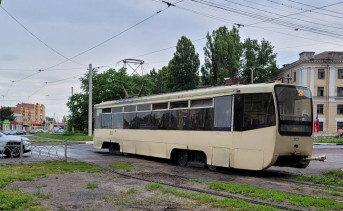 Трамвай на Юбилейной площади. Фото German_Entsi vk.com/club_novoch_tram2020