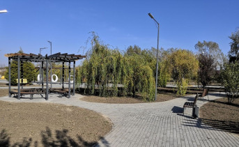 Пешеходная зона в парке «Атаман». Фото donland.ru
