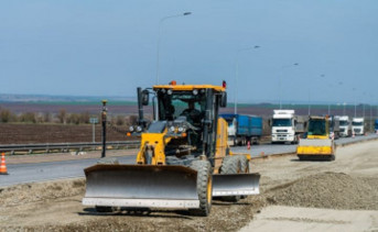 Техника на М4 «Дон». Фото пресс-службы «Автодора»