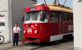 Экскурсионный трамвай в Таганроге. Фото из telegram-канала Андрея Фатеева