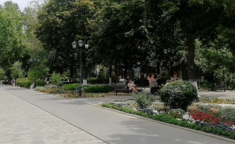 На Петровском бульваре в сентябре. Фото ruffnews.ru