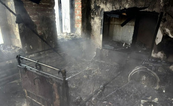 Место пожара. Фото пресс-службы ГУ МЧС по Ростовской области