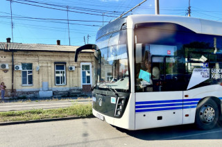 Электробус в Таганроге. Фото Елены Анисимовой,ruffnews.ru