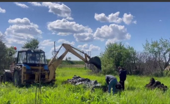 На месте извлечения останков погибшего. Скрин видео пресс-службы Следственного комитета по Ростовской области