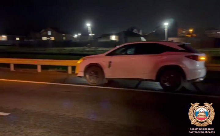 Место ДТП. Фото пресс-службы Госавтоинспекции Ростовской области