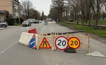 Место обрушения самотечного коллектора. Фото telegram-канала Светланы Камбуловой