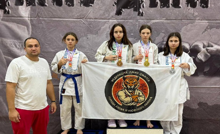 Победители первенства по джиу-джитсу. Фото telegram-канала начальника отдела по физической культуры Акопа Курганяна