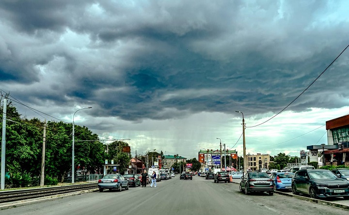 Дождь в Таганроге. Фото ruffnews.ru