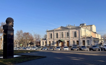 Таганрогский драмтеатр им. А.П. Чехова до реконструкции. Фото из архива ruffnews.ru