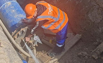 Ремонт водопровода. Фото пресс-службы администрации Таганрога