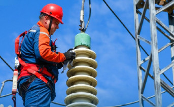 Ремонт силового трансформатора. Фото пресс-службы «Россети ЮГ»