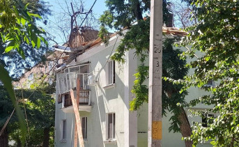 Пострадавший дом. Фото Ольги Максимовой