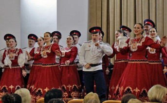 Выступление ансамбля Донских казаков в Таганроге. Фото пресс-службы ТГЛИАМЗ