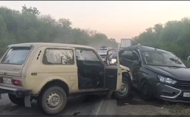 Место ДТП. Фото пресс-службы Госавтоинспекции по Ростовской области