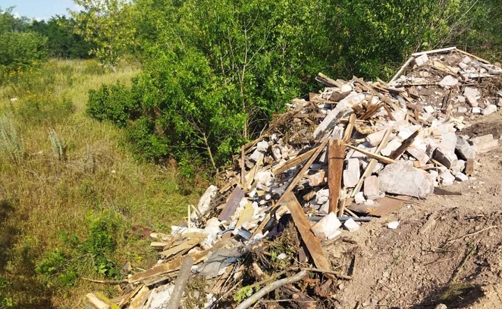 Мусор. Фото telegram-канала администрации Новочеркасска