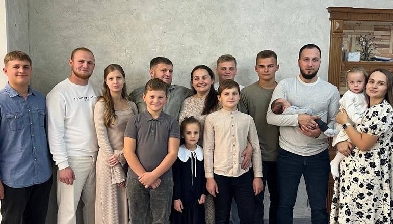 Семья Смалько. Фото telegram-канала Юрия Слюсаря