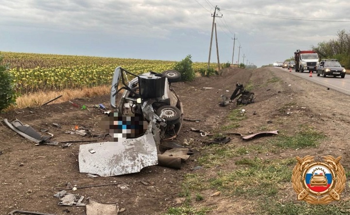 Место ДТП. Фото отдела пропаганды УГАИ по Ростовской области