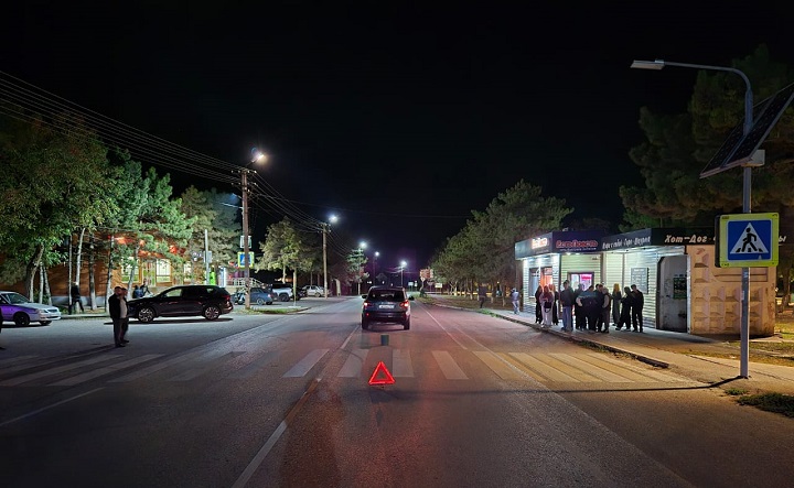 Место аварии в селе Кагальник. Фото пресс-службы Госавтоинспекции