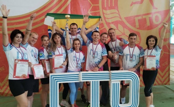 Участники фестиваля ГТО. Фото пресс-службы администрации Азовского района