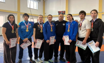 Победители первенства по вольной борьбе. Фото telegram-канала спортивной школы №9