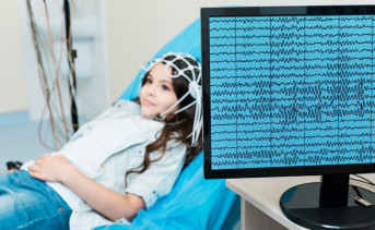 ЭЭГ-мониторинг. Фото фотобанка 123rf.com