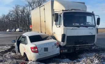 Место ДТП. Фото пресс-службы Госавтоинспекции Ростовской области