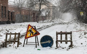 Перекрытый переулок Красноармейский. Фото пресс-службы администрации Азова