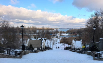 Спуск к Азовке. Фото Романа Гурина