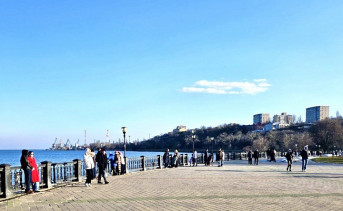 Пушкинская набережная в Таганроге. Фото ruffnews.ru