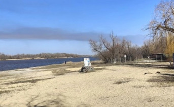 Городской пляж. Фото пресс-службы администрации Азова