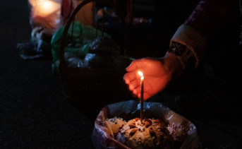 Освещение куличей. Фото с официальной страницы Вконтакте Храма Святой Троицы Азова