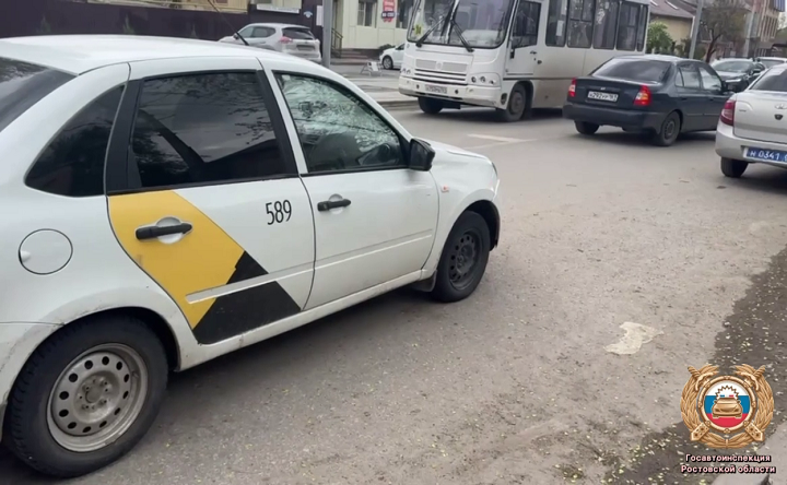 Место ДТП. Фото пресс-службы Госавтоинспекции Ростовской области