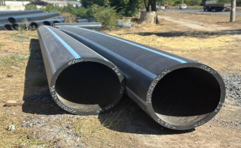 Водопроводные трубы. Фото Дениса Лагутина