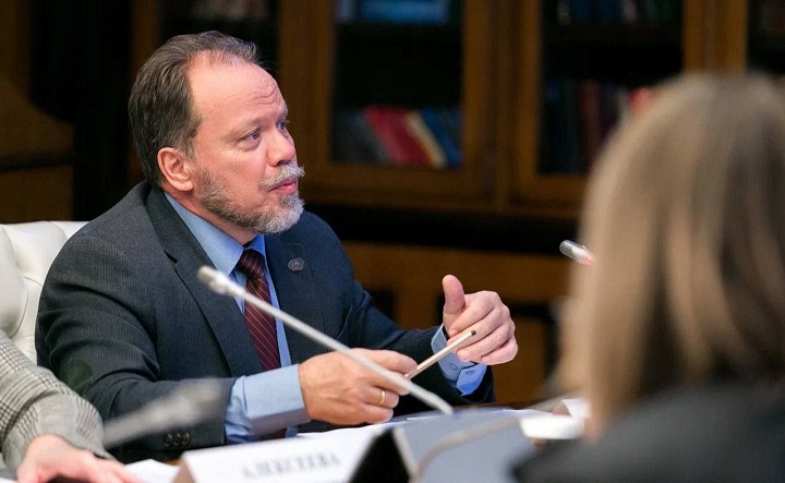 Член оргкомитета, внук писателя, Александр Шолохов. Фото telegram-канала Юрия Слюсаря