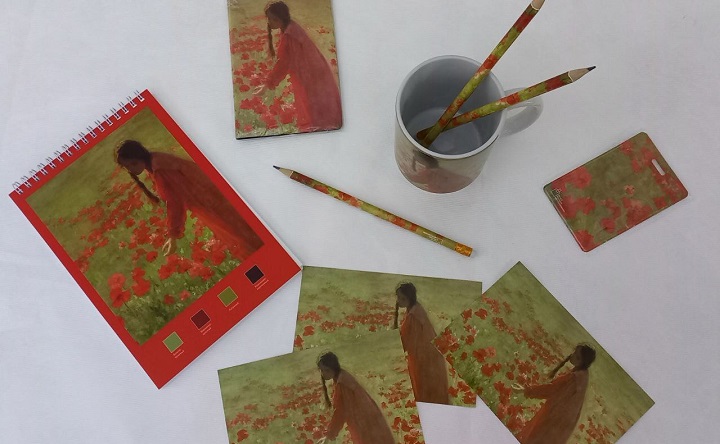 Сувенирная продукция проекта «Изображая воздух. Русский импрессионизм». Фото пресс-службы ТХМ