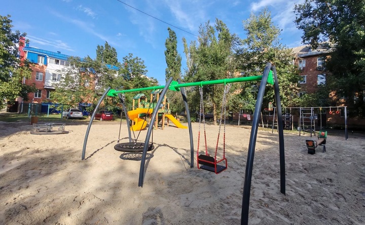 Детская площадка. Фото министерства региональной политики и массовых коммуникаций