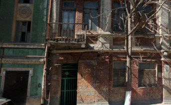 Аварийный дом на улице Социалистической в Ростове. Фото «Яндекс.Карты»